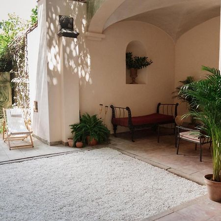 Casa Aguila Casco Antiguo Patio Privado Cáceres Exterior foto
